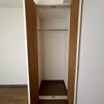 洋室5.6帖　収納